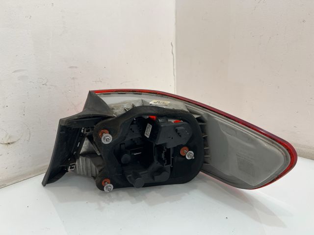 bontott BMW 3 E92 Bal Külső Hátsó Lámpa