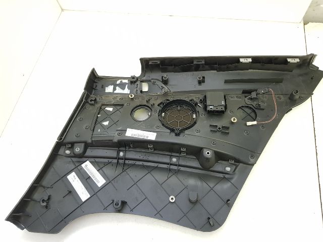 bontott BMW 3 E92 Bal Oldalkárpit (2-3 ajtóshoz hátra)