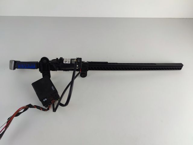 bontott BMW 3 E92 Biztonsági Öv Magasság Állító