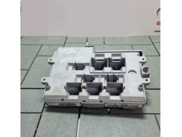 bontott BMW 3 E92 Biztosítéktábla Utastér