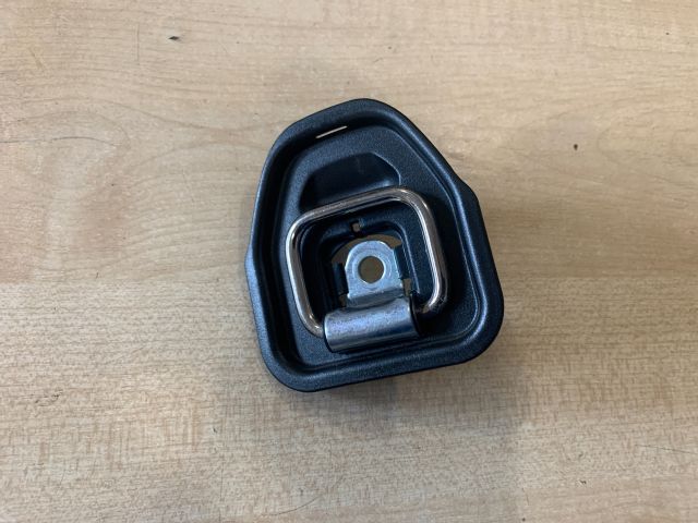 bontott BMW 3 E92 Csomagrögzítő