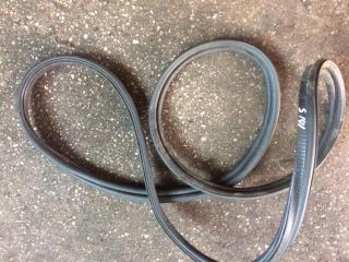 bontott BMW 3 E92 Csomagtérajtó Gumikéder