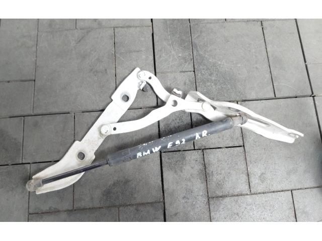 bontott BMW 3 E92 Csomagtérajtó Jobb Zsanér