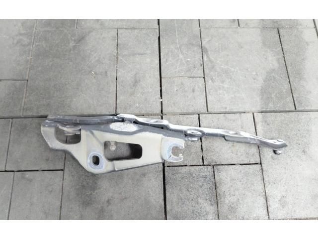 bontott BMW 3 E92 Csomagtérajtó Jobb Zsanér