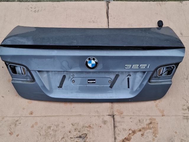 bontott BMW 3 E92 Csomagtérajtó (Üres lemez)