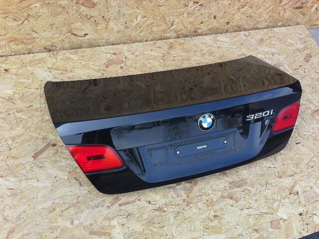 bontott BMW 3 E92 Csomagtérajtó (Üres lemez)