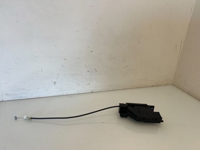 bontott BMW 3 E92 Csomagtérajtó Zárszerkezet