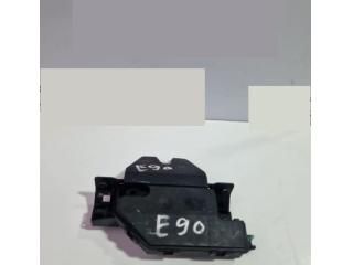 bontott BMW 3 E92 Csomagtérajtó Zárszerkezet