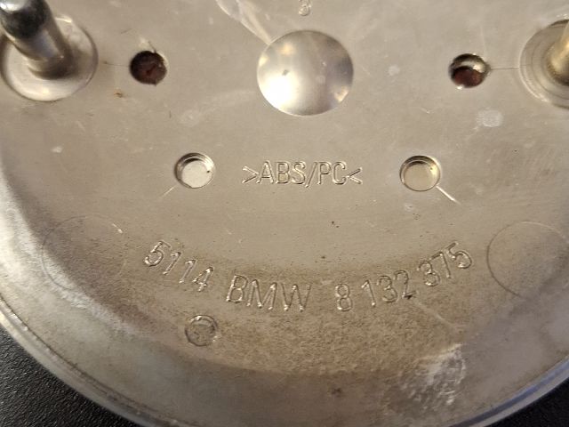 bontott BMW 3 E92 Első Embléma