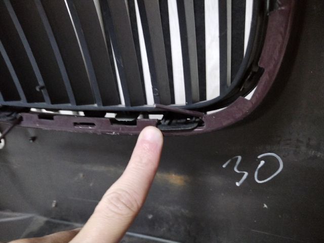 bontott BMW 3 E92 Első Lökhárító (Üresen)