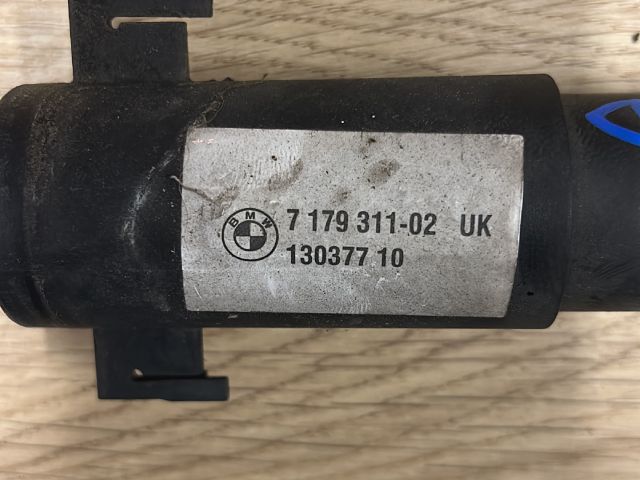 bontott BMW 3 E92 Fényszórómosó Fúvóka (Pozíciófüggetlen)