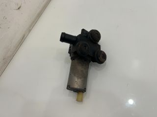 bontott BMW 3 E92 Fűtéscsap