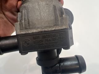 bontott BMW 3 E92 Fűtéscsap