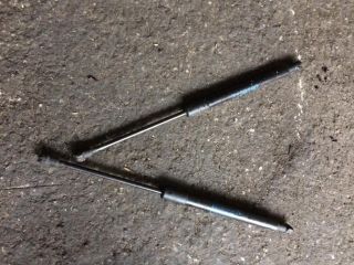 bontott BMW 3 E92 Gázrugós Kitámasztó Teleszkóp Motorháztető