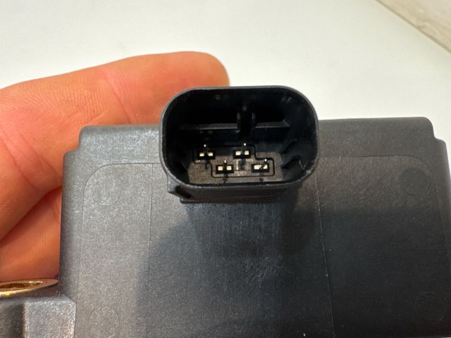 bontott BMW 3 E92 Gyorsulás Jeladó