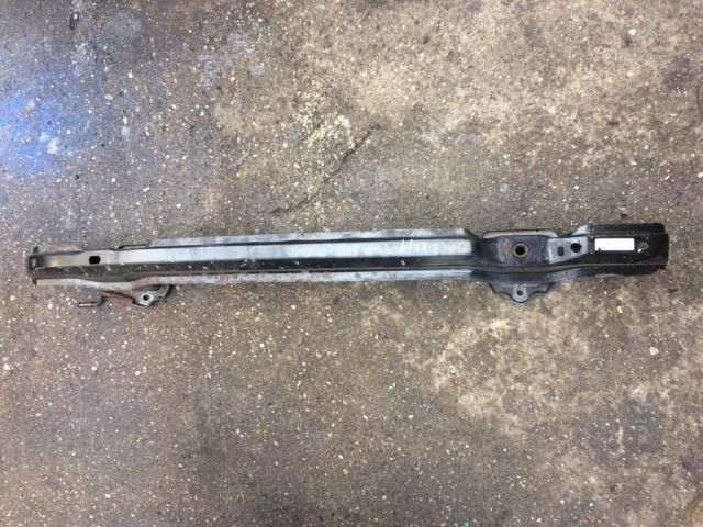 bontott BMW 3 E92 Hátsó Lökhárító Merevítő (Fém)