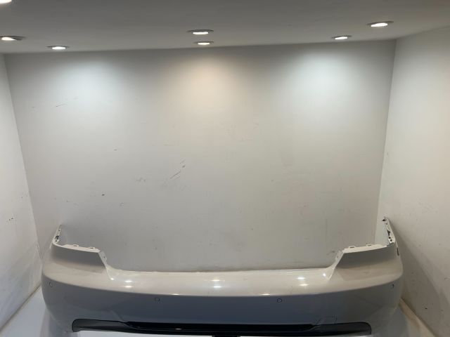 bontott BMW 3 E92 Hátsó Lökhárító (Részeivel)