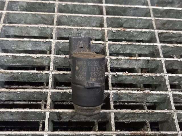 bontott BMW 3 E92 Hátsó Tolatóradar Fej