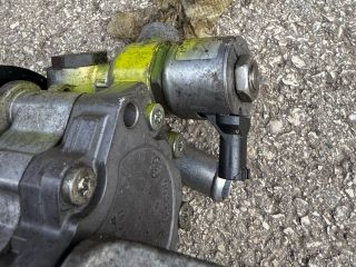 bontott BMW 3 E92 Hidraulika Szivattyú