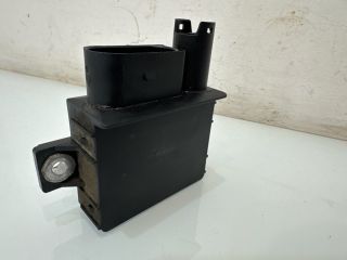 bontott BMW 3 E92 Izzító Relé