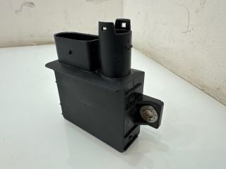 bontott BMW 3 E92 Izzító Relé