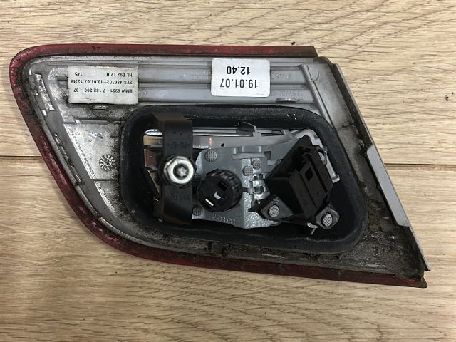 bontott BMW 3 E92 Jobb Belső Hátsó Lámpa