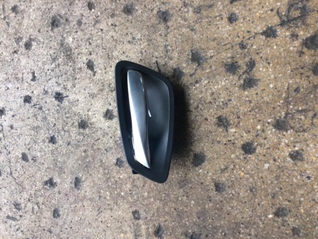 bontott BMW 3 E92 Jobb Belső Kilincs (Pozíciófüggetlen)