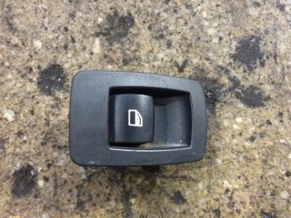 bontott BMW 3 E92 Jobb első Ablakemelő Kapcsoló