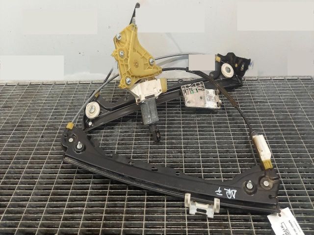 bontott BMW 3 E92 Jobb első Ablakemelő Szerkezet (Elektromos)