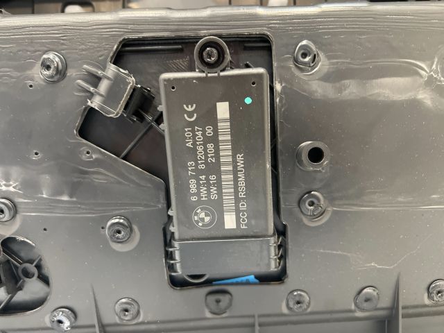 bontott BMW 3 E92 Jobb első Ajtó Kárpit