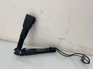 bontott BMW 3 E92 Jobb első Övfeszítő