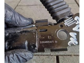 bontott BMW 3 E92 Jobb első Övfeszítő