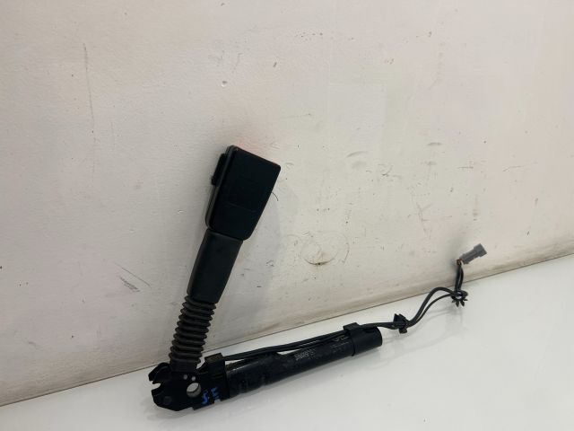 bontott BMW 3 E92 Jobb első Övfeszítő