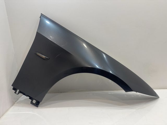 bontott BMW 3 E92 Jobb első Sárvédő