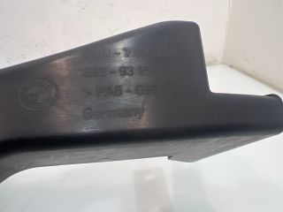 bontott BMW 3 E92 Jobb Fényszóró Tartó