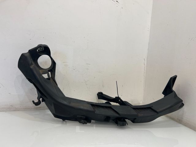 bontott BMW 3 E92 Jobb Fényszóró Tartó