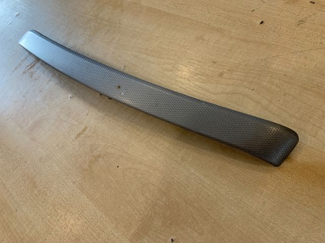 bontott BMW 3 E92 Jobb hátsó Ajtó Díszléc