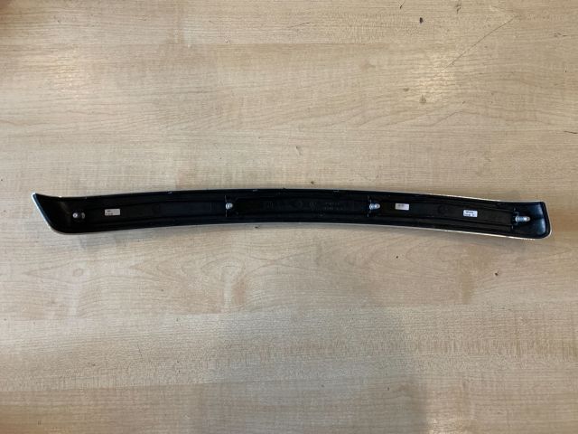 bontott BMW 3 E92 Jobb hátsó Ajtó Díszléc