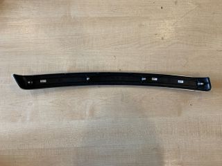 bontott BMW 3 E92 Jobb hátsó Ajtó Díszléc