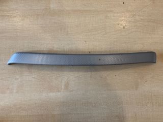 bontott BMW 3 E92 Jobb hátsó Ajtó Díszléc