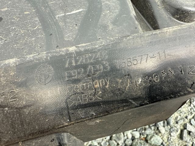 bontott BMW 3 E92 Jobb hátsó Oldal Lökhárító Tartó (Műanyag)