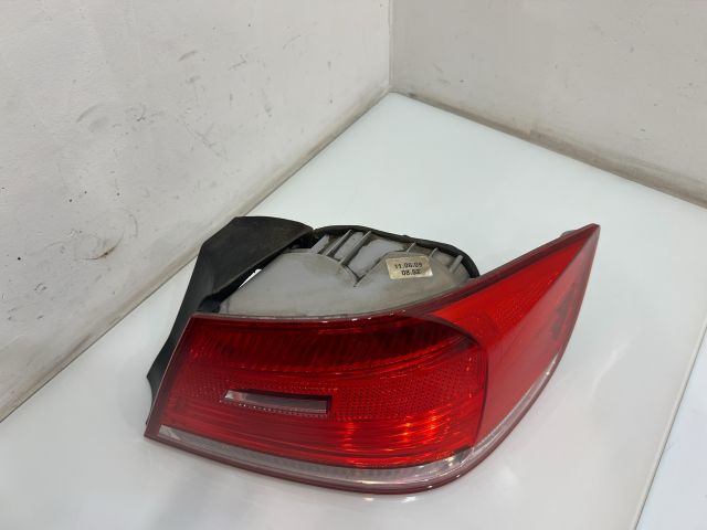bontott BMW 3 E92 Jobb Külső Hátsó Lámpa