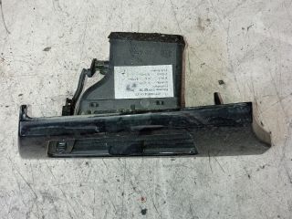 bontott BMW 3 E92 Jobb Szellőző