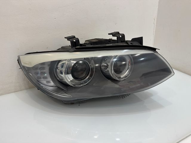 bontott BMW 3 E92 Jobb Xenon Fényszóró