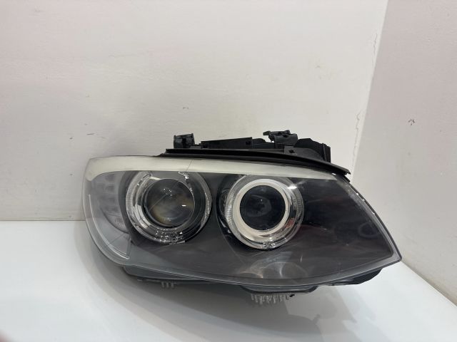 bontott BMW 3 E92 Jobb Xenon Fényszóró