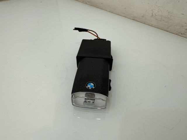 bontott BMW 3 E92 Kesztyűtartó Világítás