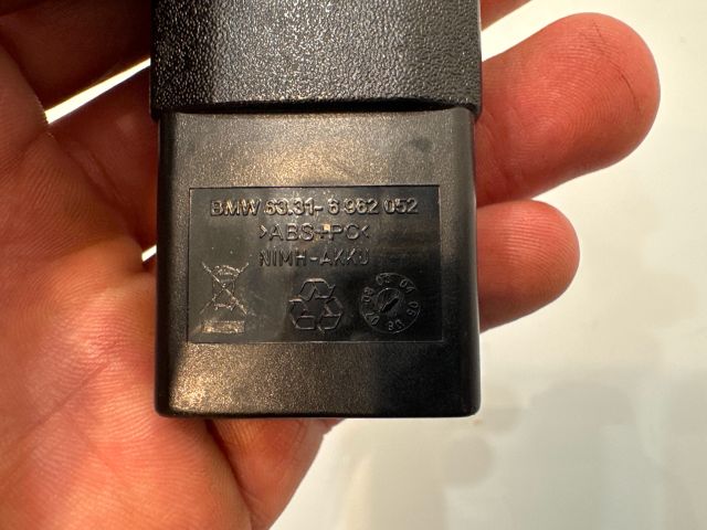 bontott BMW 3 E92 Kesztyűtartó Világítás