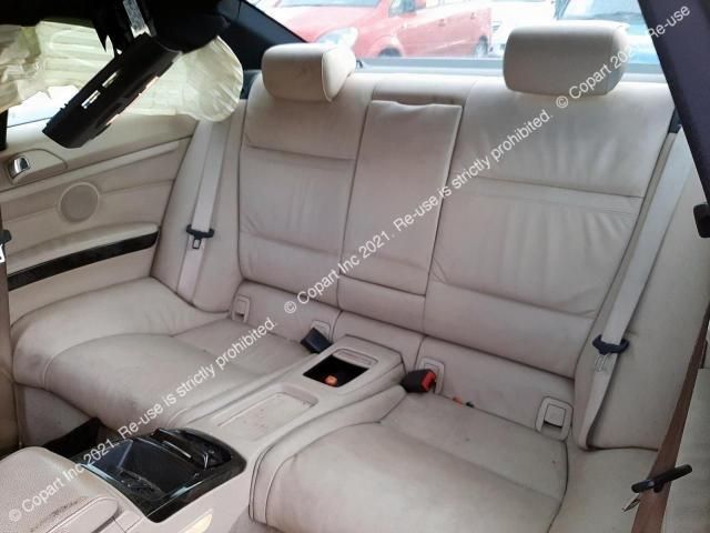 bontott BMW 3 E92 Könyöklő