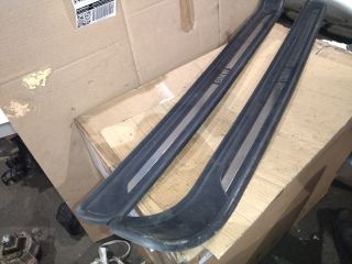 bontott BMW 3 E92 Küszöb Díszléc Szett