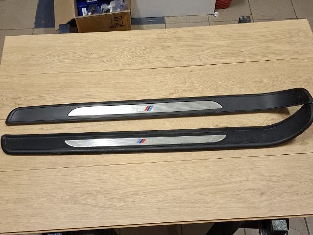 bontott BMW 3 E92 Küszöb Díszléc Szett